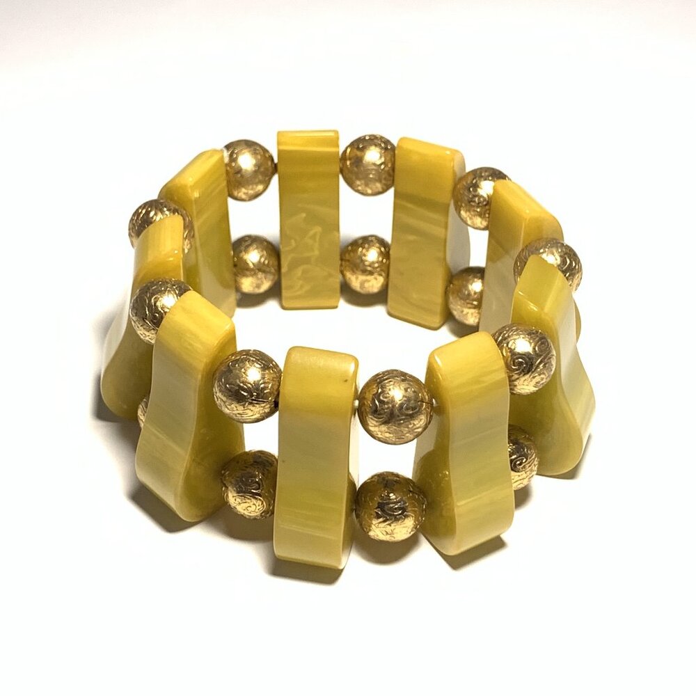 Rare Yellow/Green Bakelite Metal Bead Stretch Bracelet